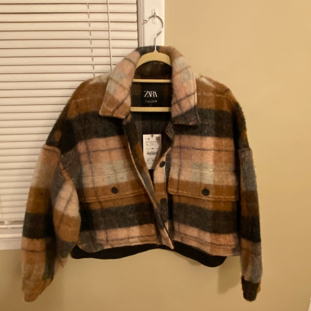 Zara - Picture 2 of 5
